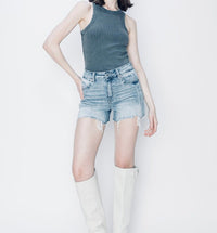 The Callio Chic Denim Short Jeans - Hylera - SPS-MJ21085 - image_size - Kallio Women's Short Jeans - Sand+Silk
