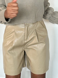 Fallon women's high - waisted faux leather shorts - Hylera - HY-OG20301