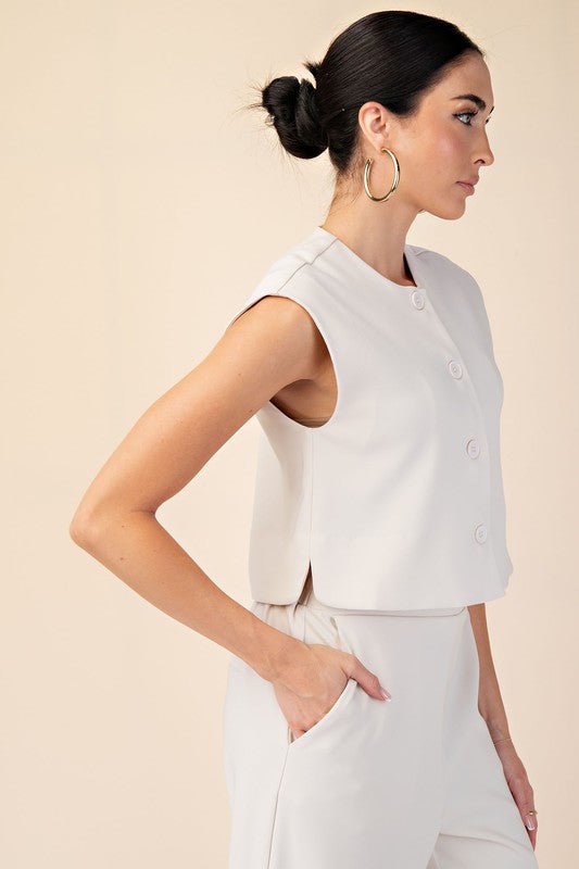 Lee’s Classic Sleeveless Top and Pants Set - Hylera