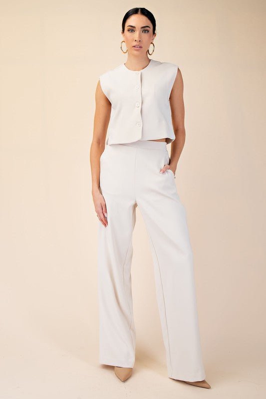Lee’s Classic Sleeveless Top and Pants Set - Hylera